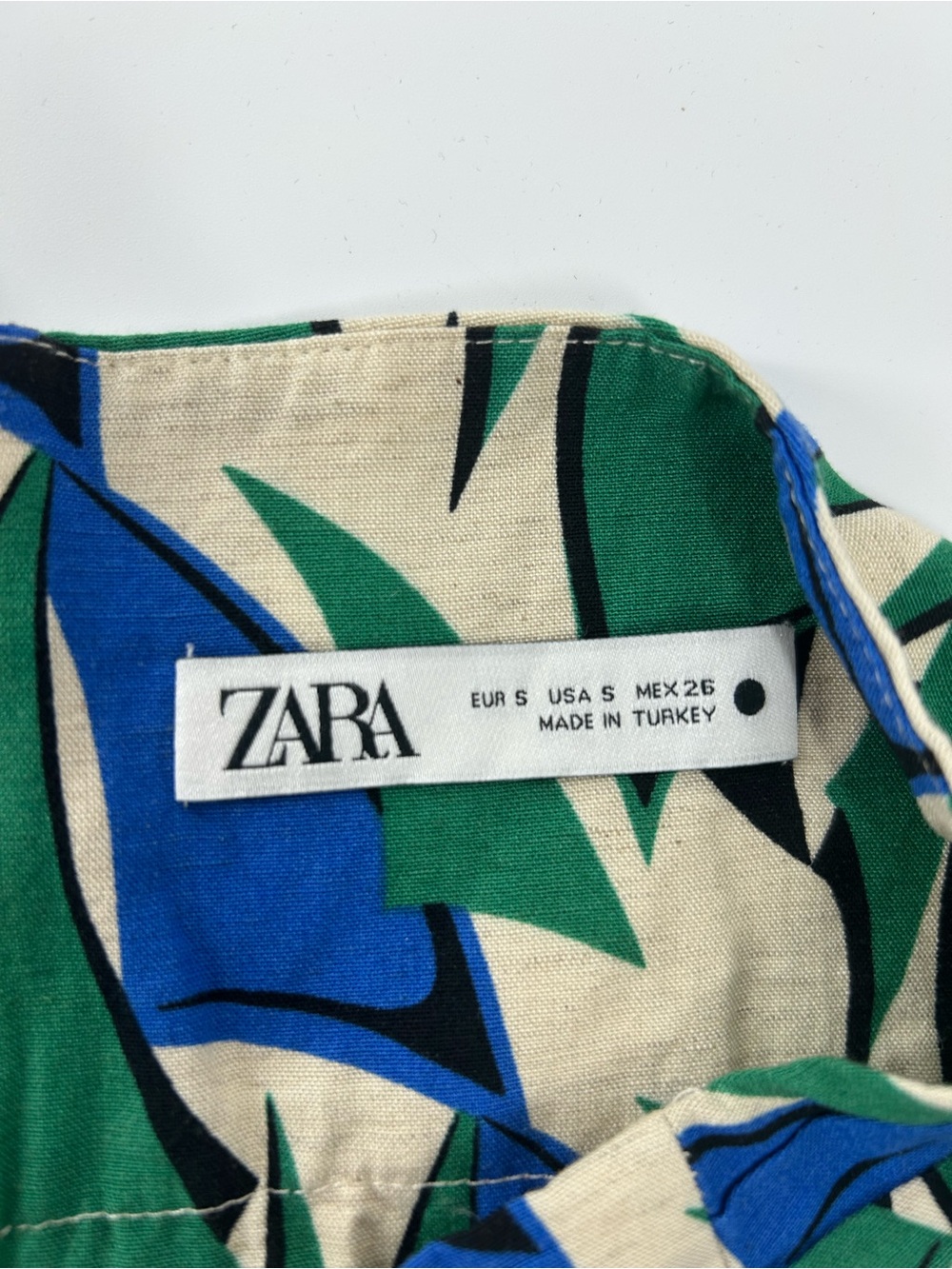 Zara Green Blue and Cream Printed Shorts Set - Picture 7 of 12